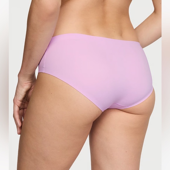 Love cloud Undies Victoria Secret - Picture 1 of 3